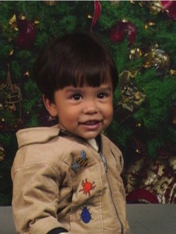 X-MAS02-PIC2.jpg (20392 bytes)