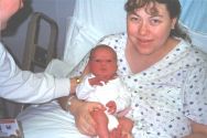 sc2-katiesmama1.jpg (6569 bytes)